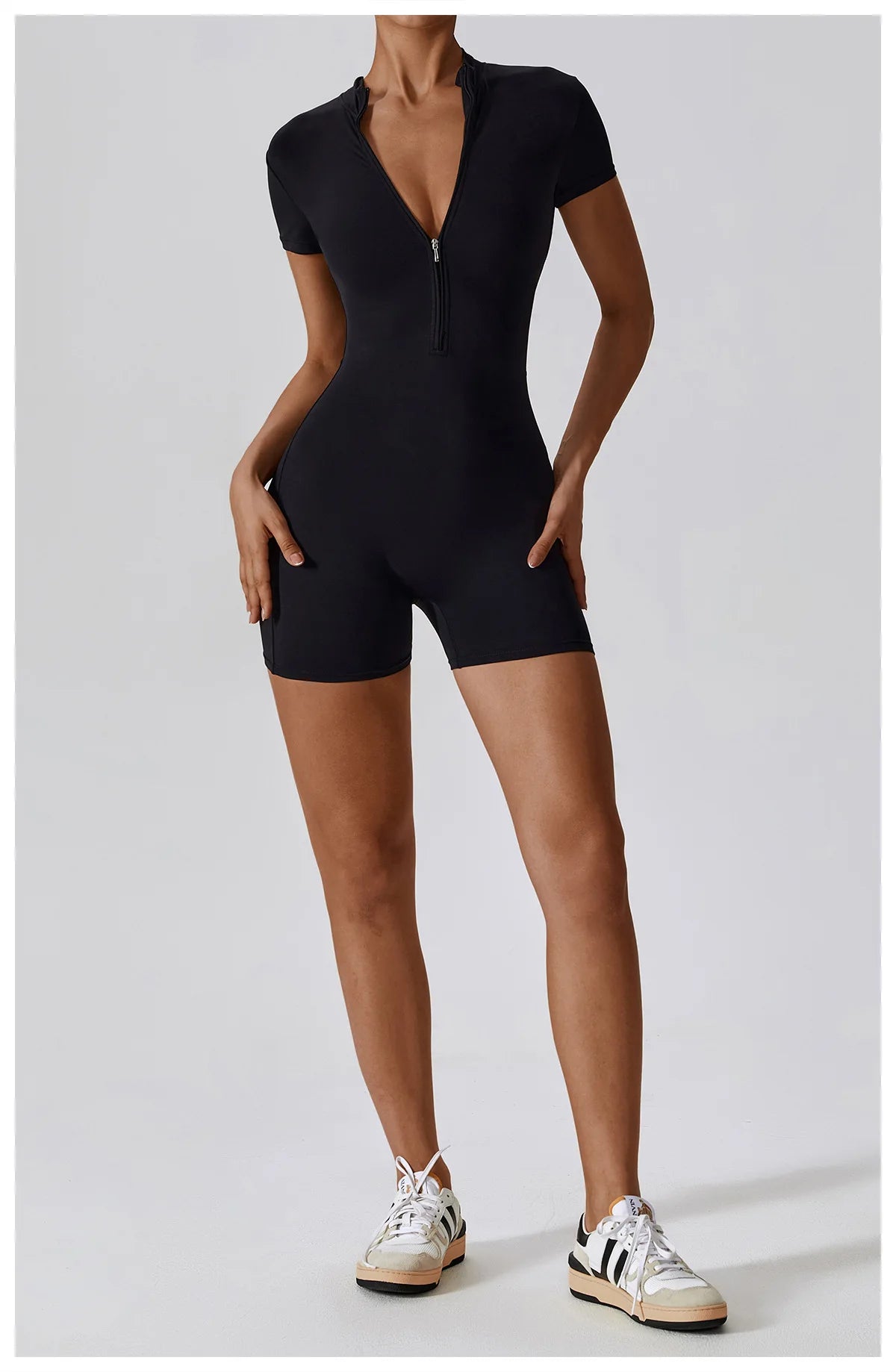 Combishort Sport Femme Zippé Gainant Coupe Cintrée Silhouette Sculptée - Belle Aura