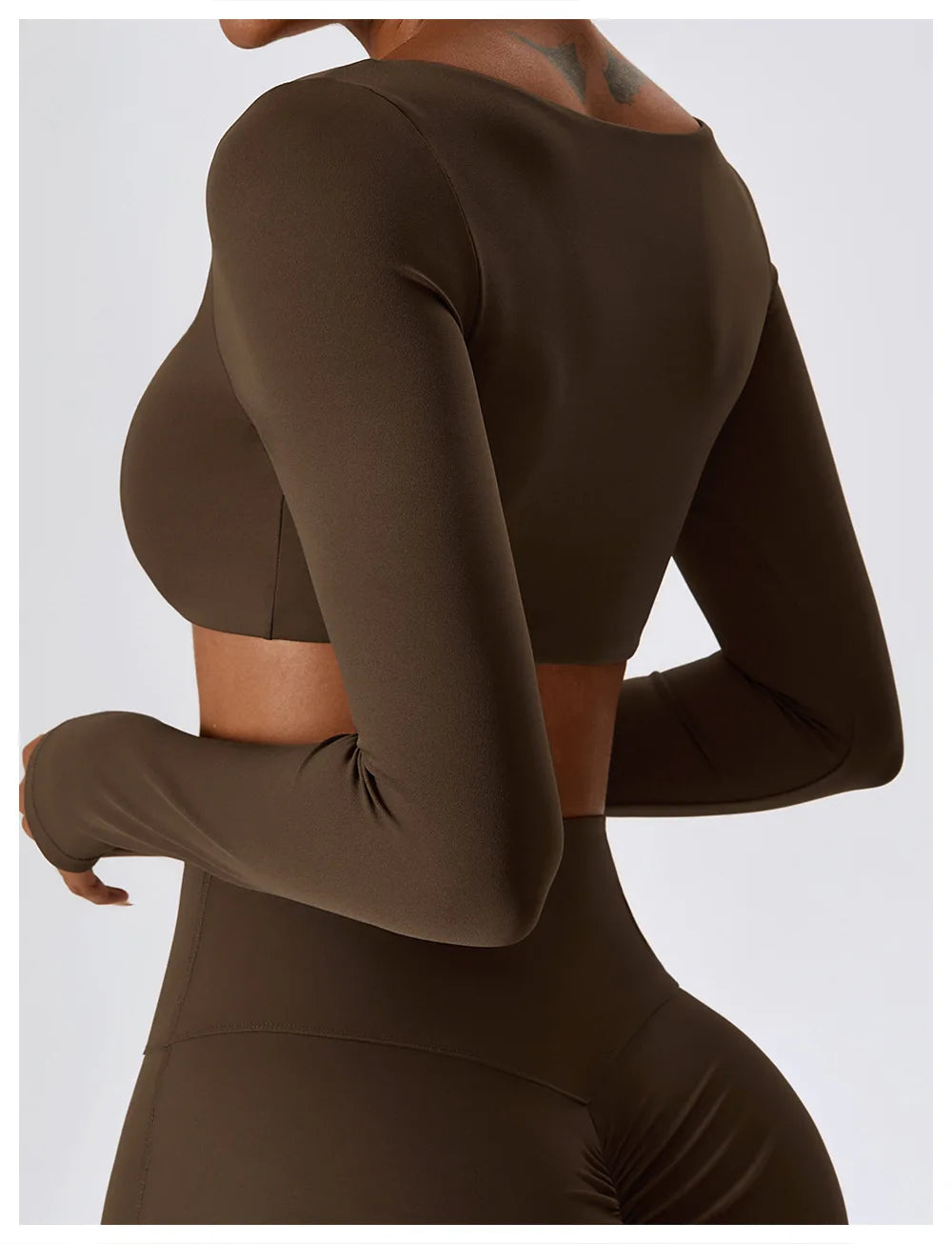 Crop Top Sport Femme Encolure Carrée Sculptant Style Minimaliste Premium - Belle Aura