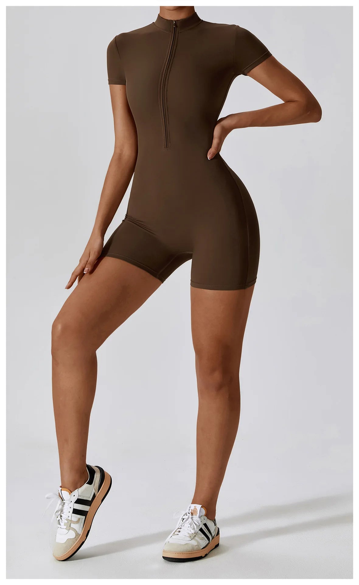 Combishort Sport Femme Zippé Gainant Coupe Cintrée Silhouette Sculptée - Belle Aura