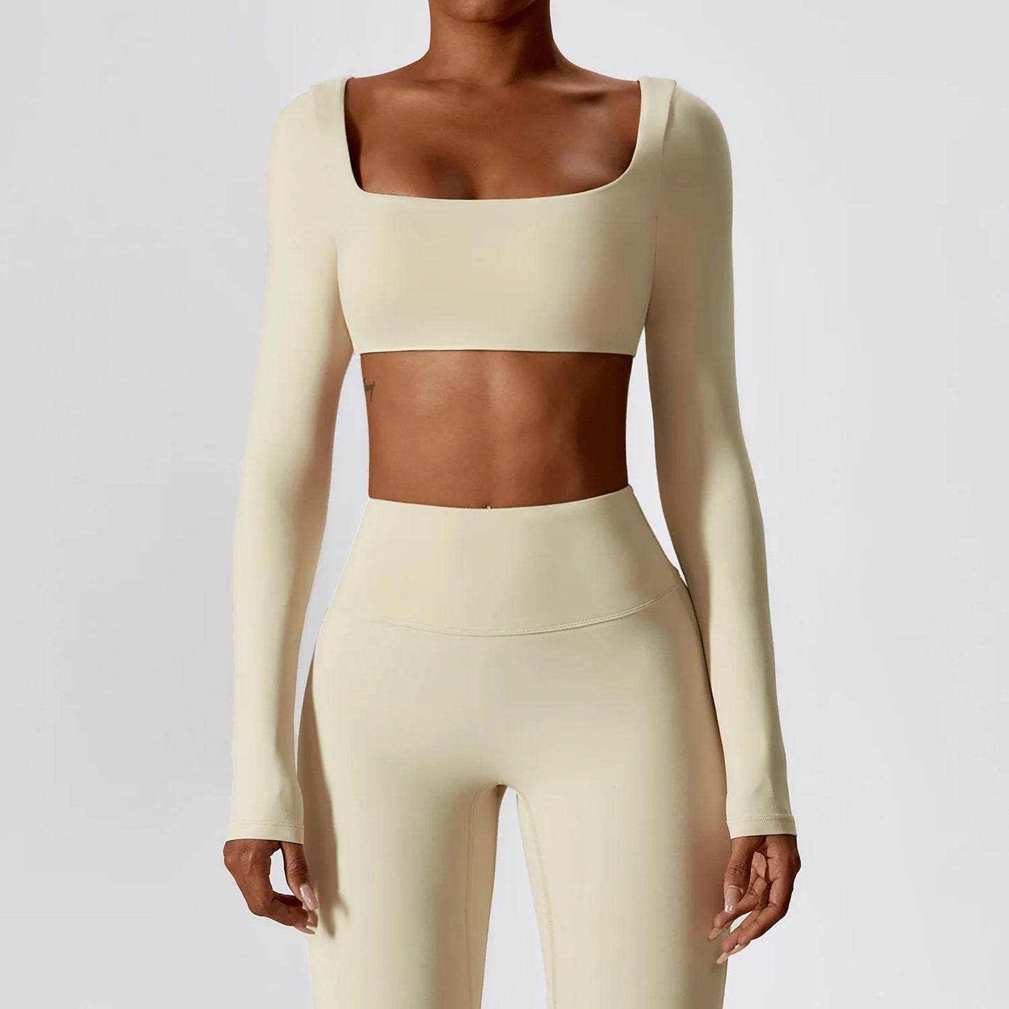 Crop Top Sport Femme Encolure Carrée Sculptant Style Minimaliste Premium - Belle Aura